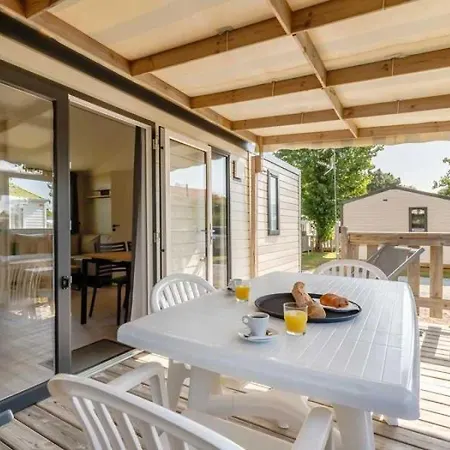 Camping 4 Etoiles - Parc Aquatique - Ccbbhad *